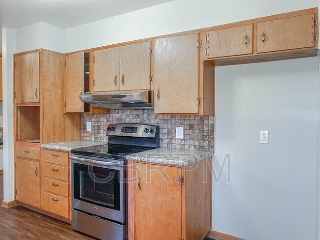 Photo - 3419 53rd St