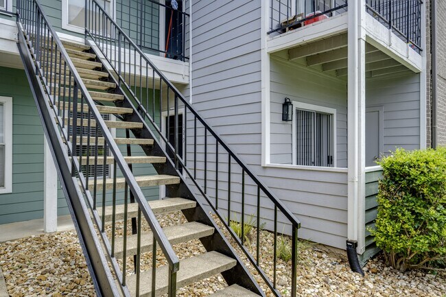 Photo - 12166 Metric Blvd