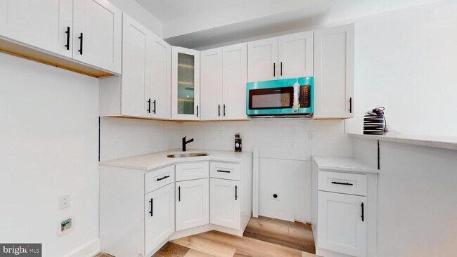 Photo - 651 N 16th St Unidad 2