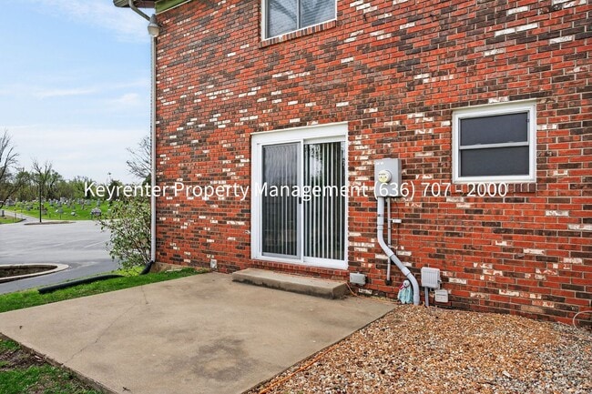 Photo - Spacious Updated 4-Bedroom Home in Prime Chesterfield Location