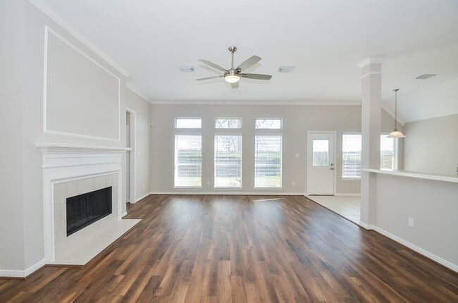 Photo - 2123 Thistlerock Ln