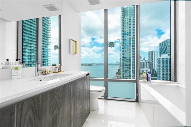 Photo - 3131 NE 7th Ave Unit 1901