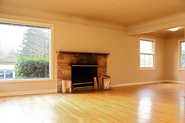 Photo - 5112/5116 NE 32nd Ave. Unidad 5112