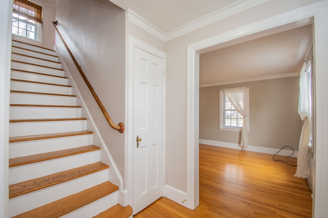 Photo - 135 Brunswick Ave