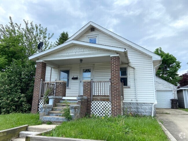 Building Photo - Available E Peoria 3BR/1BA w/Garage Rental
