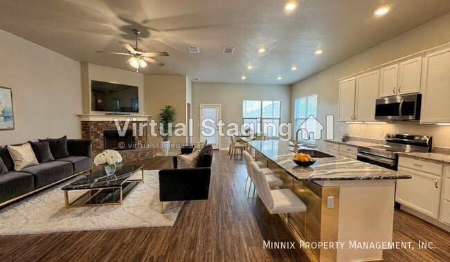 Photo - 2006 Kenwood Ave