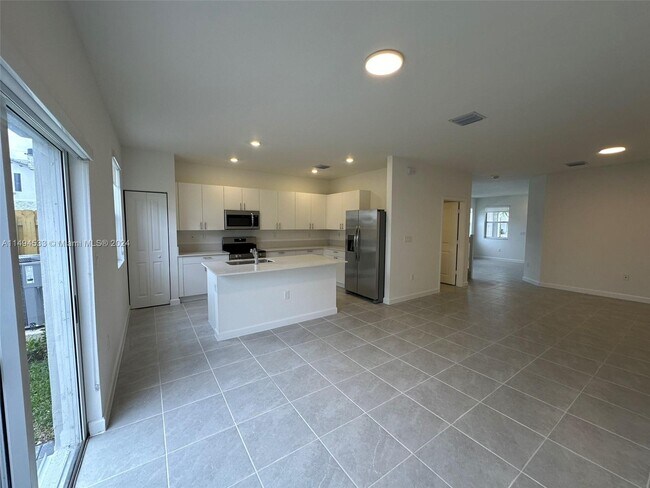 Photo - 16223 SW 289th St