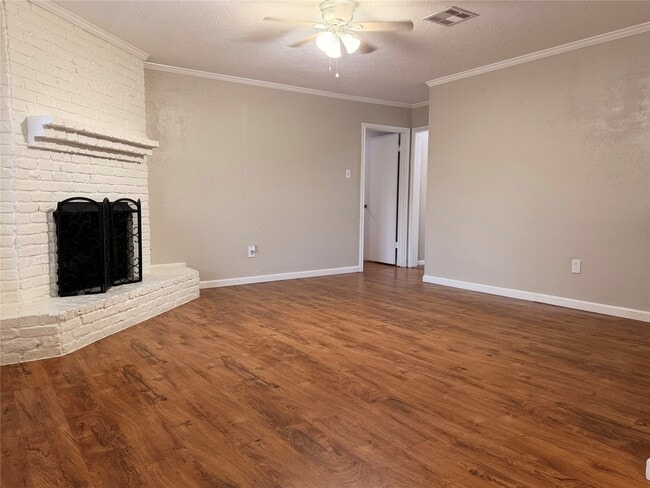 Photo - 1601 Byron Ave