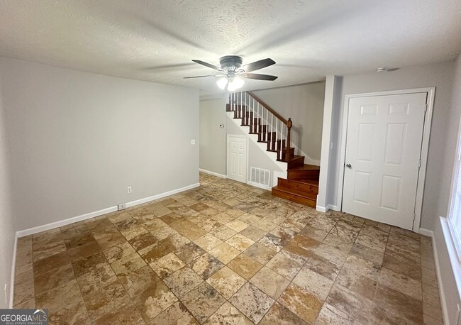 Photo - 65 Sunrise Cir