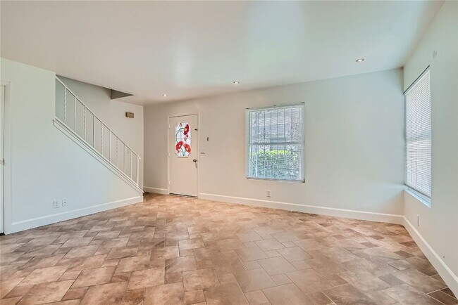Photo - 1362 Dorothy Ave
