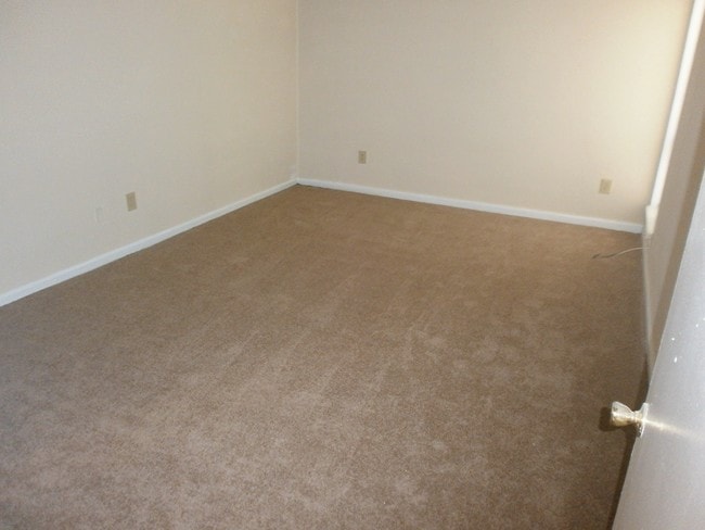 The Charleston Standard Unit-Bedroom 2