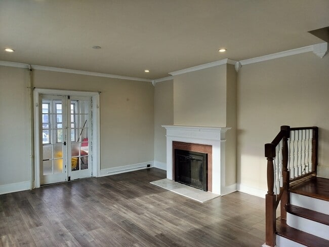 Photo - 32 Newell Ave