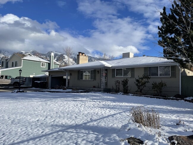 Photo - 1736 E Tramway Dr