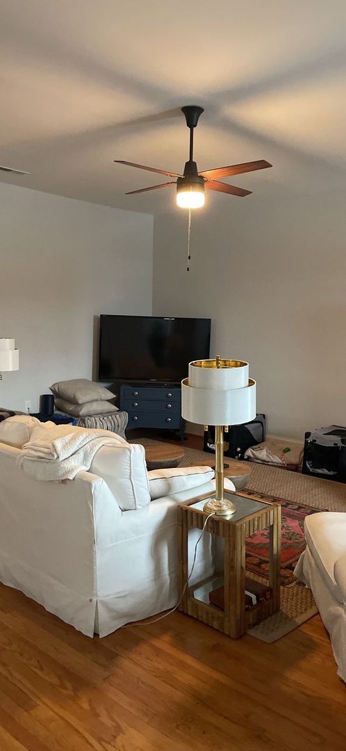 Photo - Main128-130 Unidad Apt. 3