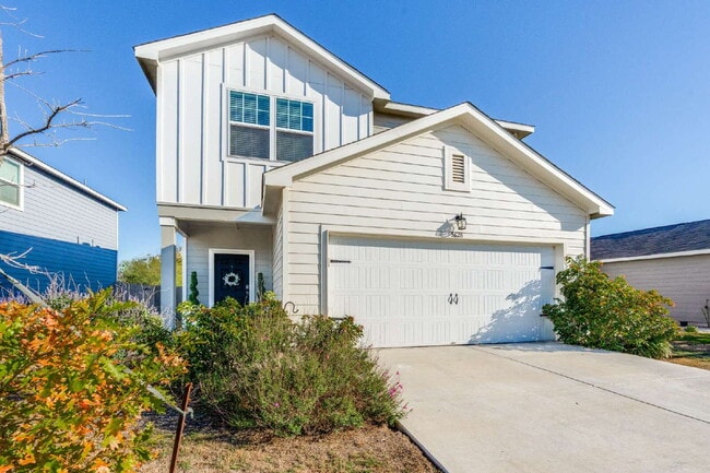 Photo - 5628 Pearl Mdw