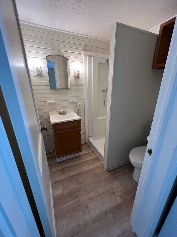 Photo - 808 W Beechwood Ave Unidad B