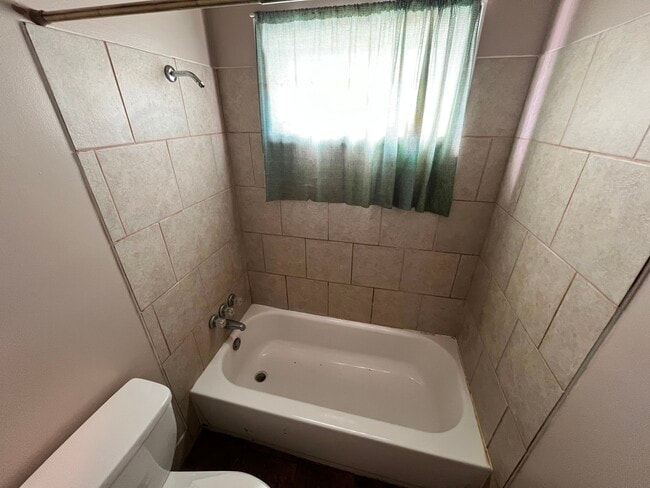 Photo - 1958 Kenny St