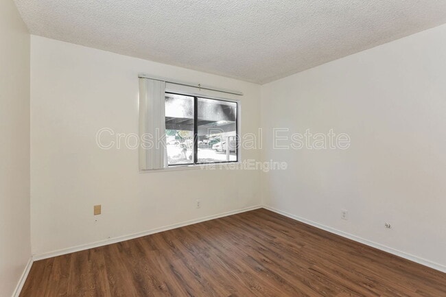 Photo - 1155 Kenwal Rd