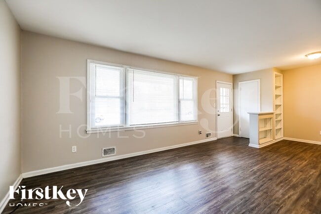 Photo - 10508 East 33rd Terrace S