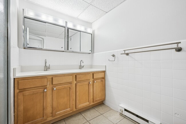 Academia Suites
