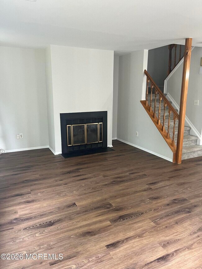Photo - 157 Malibu Dr