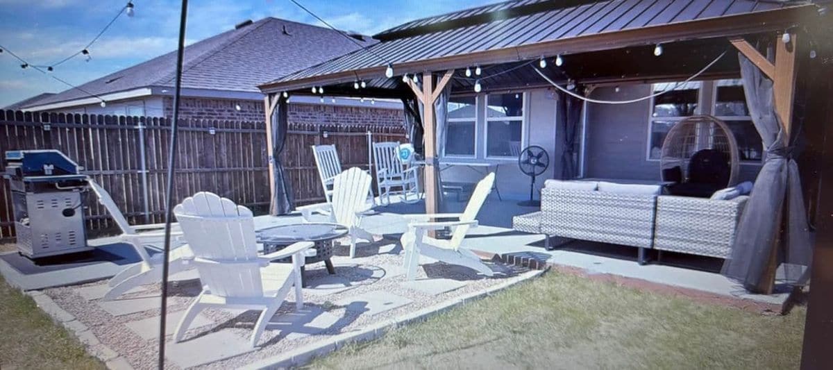 Photo - 808 Glover Dr