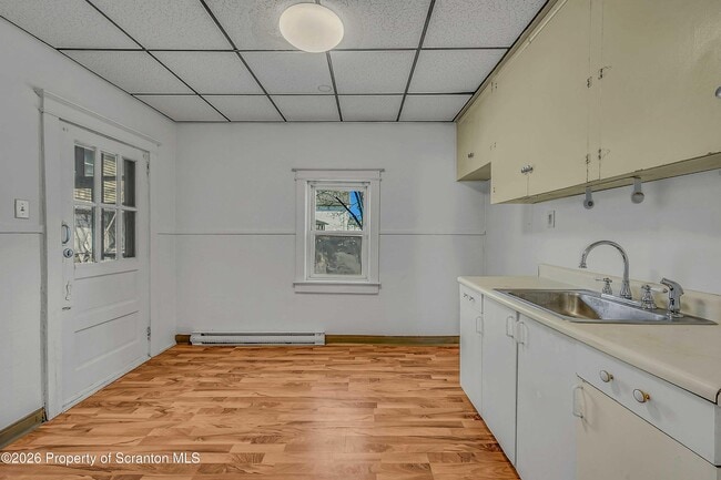Photo - 1807 Green Ridge St
