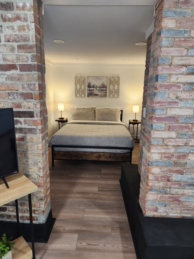 Apartment 10 Bedroom