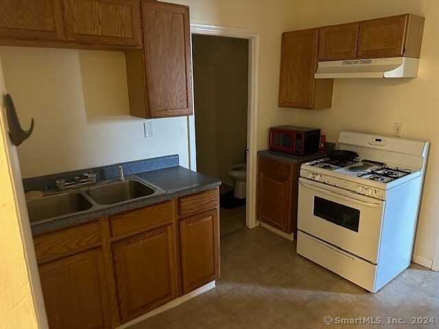 Photo - 190 Atwater St Apartment Unit 3