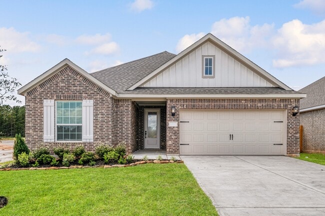 Building Photo - 15686 Honey Cv Dr Rental