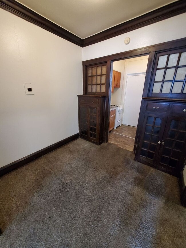 Photo - 831 College Ave Unit 6