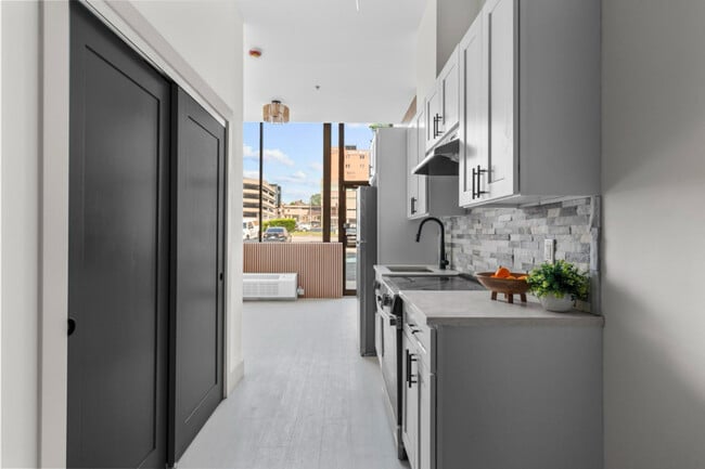 Photo - 100 Jefferson Sq Apartment Unit A1