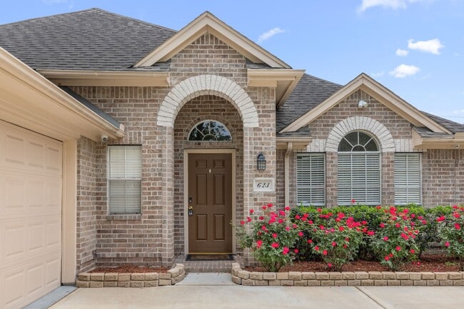 Photo - 623 S Marathon Way