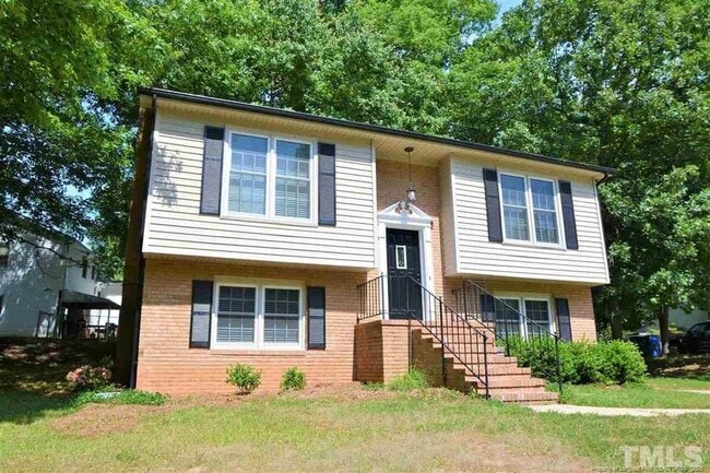 Building Photo - 7801 Fairmont Ct