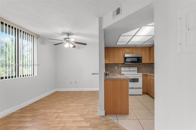 Photo - 8335 SW 152nd Ave Unit B409