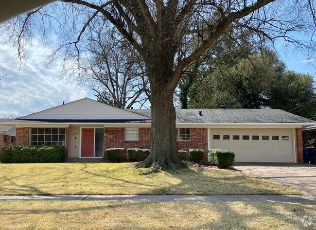 Building Photo - 455 Sandefur Dr Rental