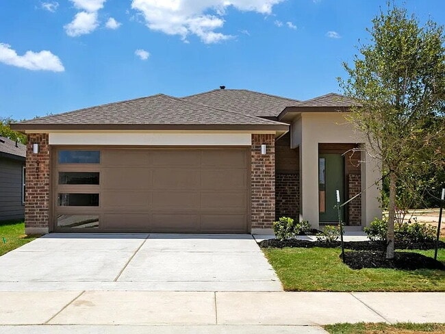 Building Photo - "Charming 3-Bedroom Retreat in College Station!"