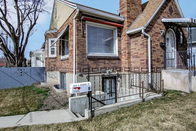 Photo - 1430 Denver St Apartment Unit B