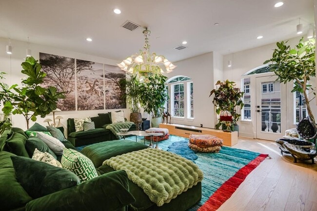 Photo - 1529 Barton Springs Rd