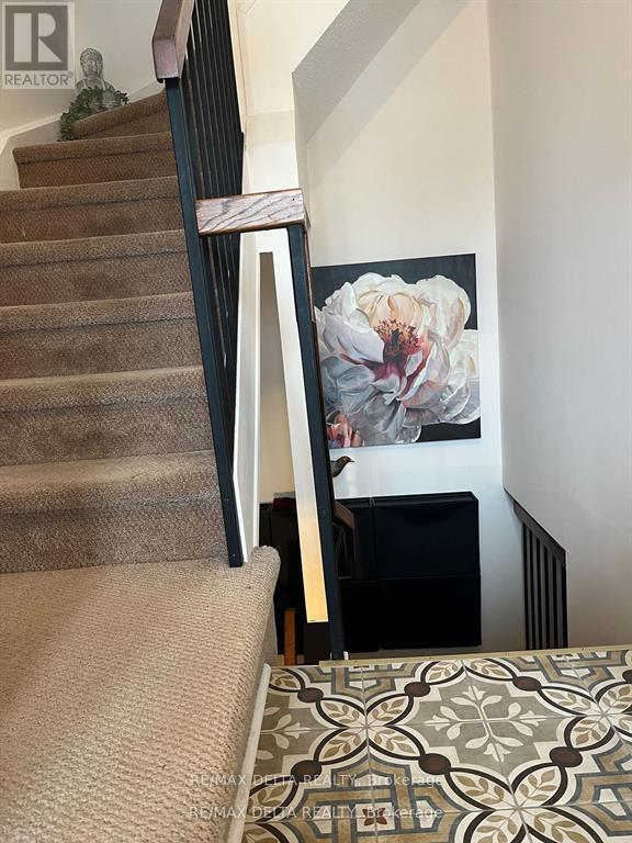 Photo - 1835 Marsala Crescent