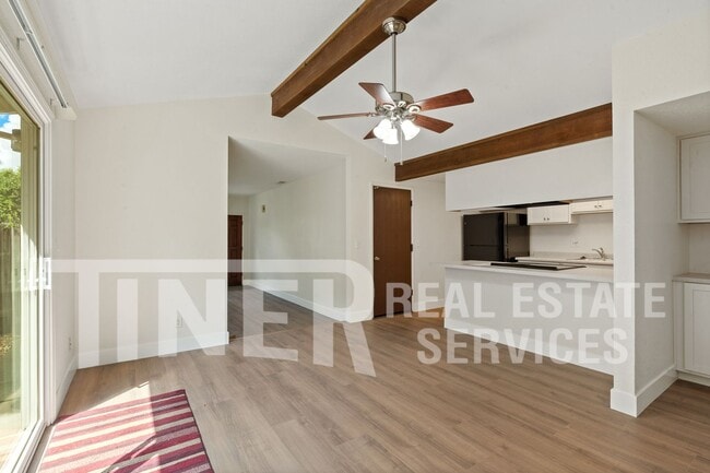 Photo - 9140 Nasreen Dr