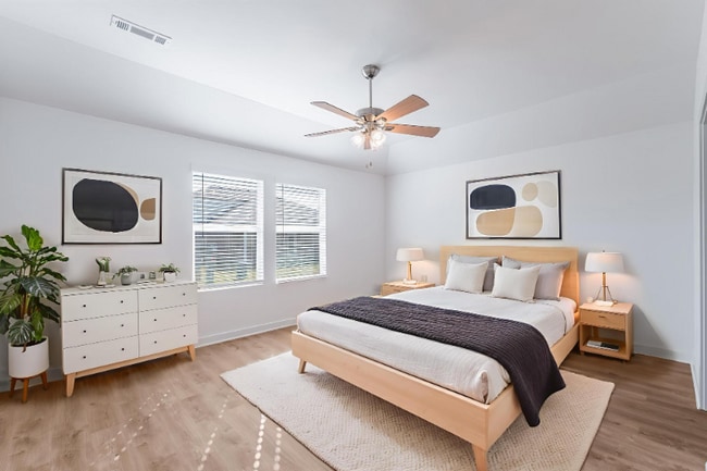 Photo - 4651 W Aurora St