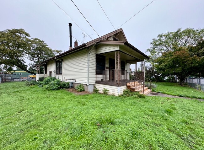 Photo - Vintage Living In Montavilla~ Front Porch~ Unfinished Basement~ Large Fully Fenced Yard