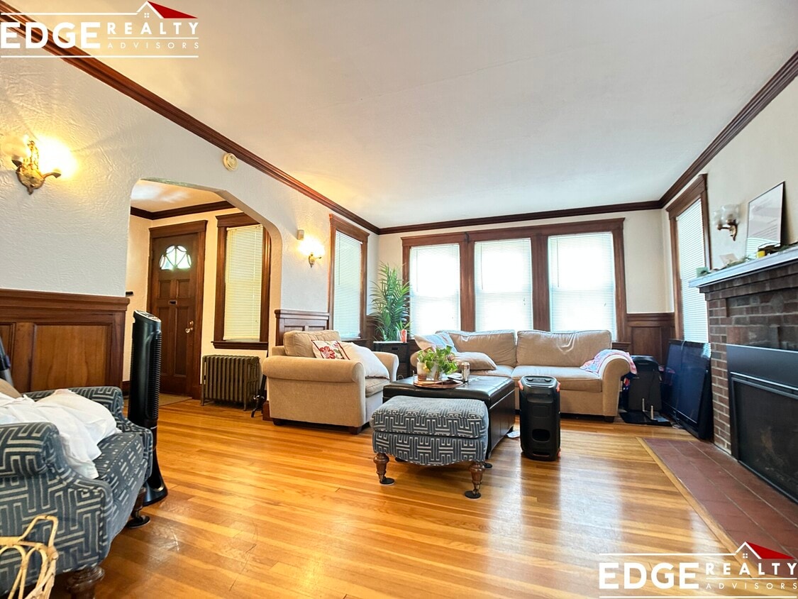Photo - 15 Gordon St (Boston, MA)