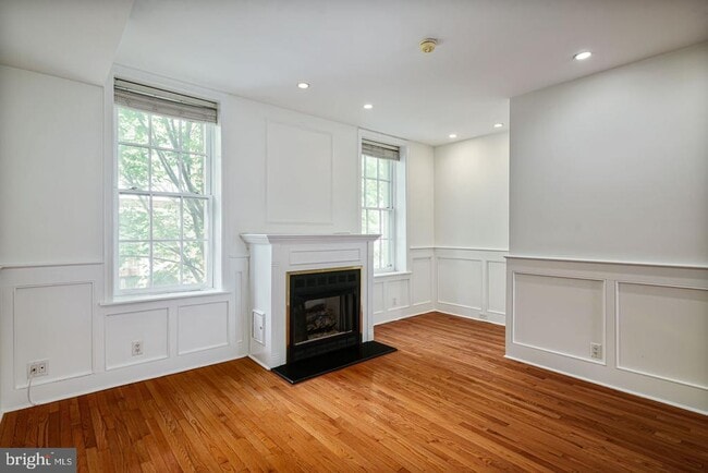 Photo - 632 Pine St Unit 2