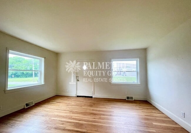 Photo - 405 Richardson Ave Unit B
