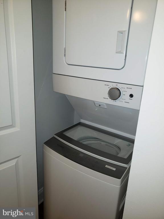 Photo - 12 Reliance Ct