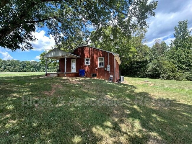 Photo - 5778 Gallimore Town Rd
