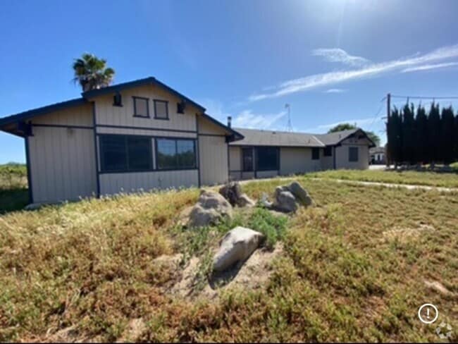 Building Photo - 21254 Ave 7 Rental