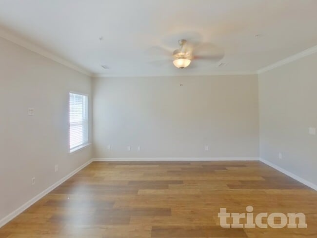 Photo - 622 Crooked Crk